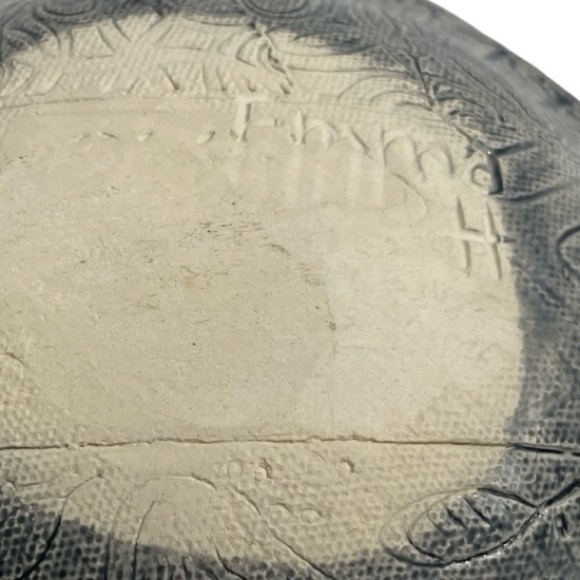 Clay - Handmade signed by Emma H.
Pottery, Blue Bird, spoon rest, soap dish - Picture 7 of 9